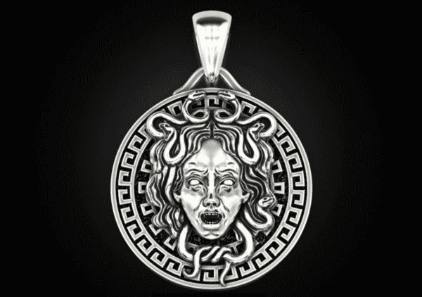 Medusa Kolye